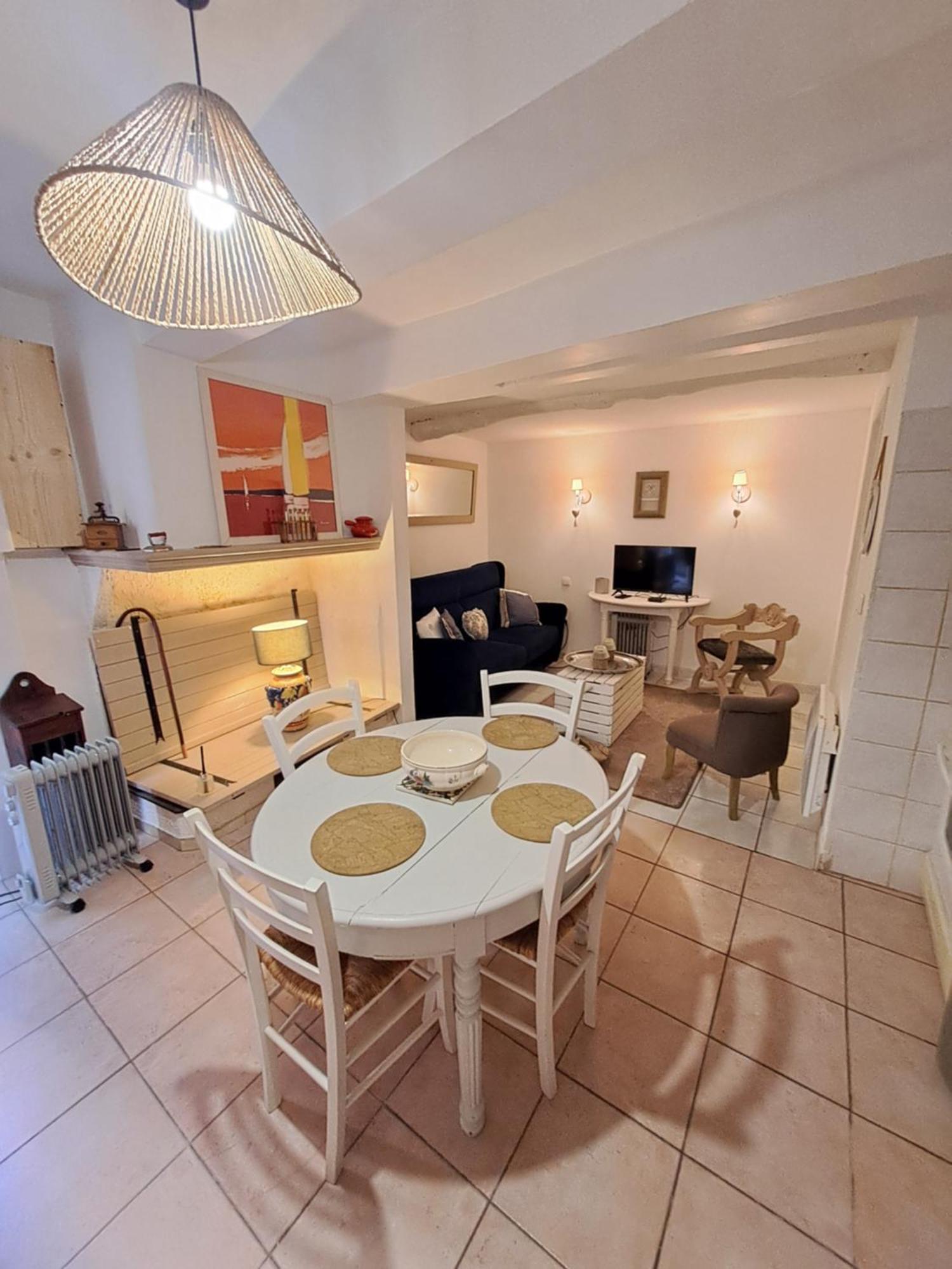 La Maisonnette De L'Impasse Cruzy Extérieur photo